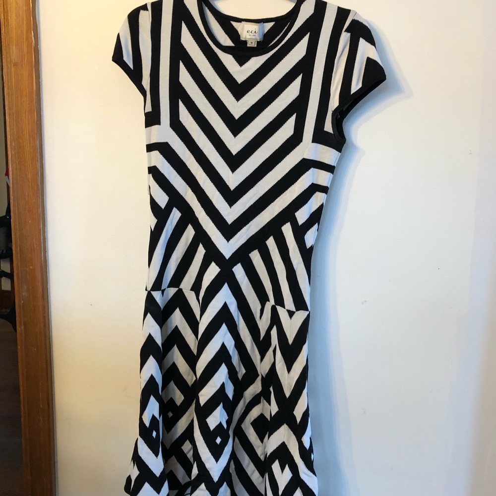 KNIT DRESS